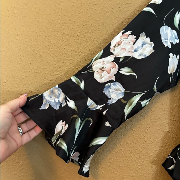 Avec Les Filles Floral Dress - Picture 5 of 10